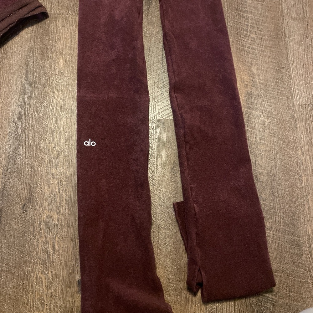 ALO Yoga seamless luxe terry set - Picture 5 of 6